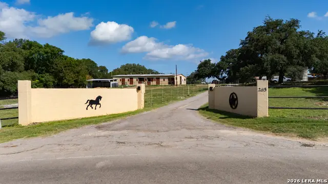 285 Obst Rd, Bulverde, TX 78163 - #2