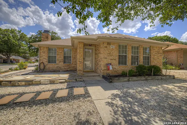 961 Woodrow Cir, New Braunfels, TX 78130