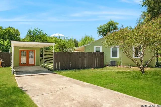 410 N Meadowlane Dr, San Antonio, TX 78209 - #2