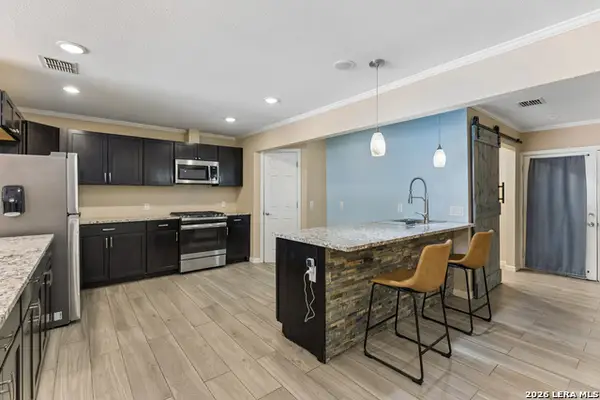 3203 Shady Springs, San Antonio, TX 78230
