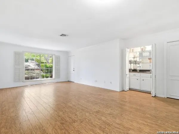 7926 Broadway #107, San Antonio, TX 78209