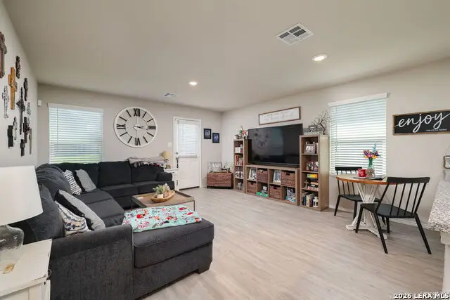 5359 Forbs Ln, Bulverde, TX 78163 - #3