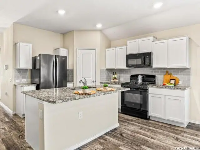 11931 Pelican Pass, San Antonio, TX 78221 - #2