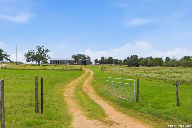 1754 County Road 467, Stockdale, TX 78160 - #2