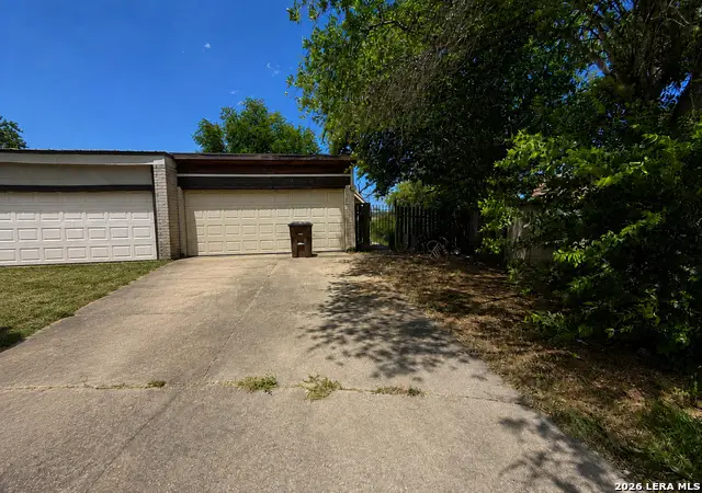 8450 Dixon Ridge Dr #80, San Antonio, TX 78239 - #2