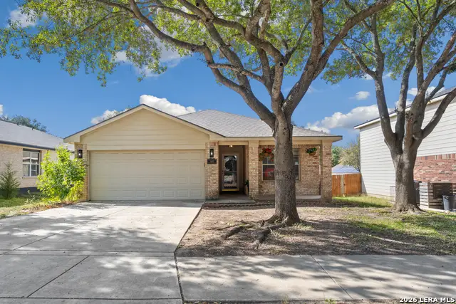 3953 Brook Hollow Dr, Schertz, TX 78154 - #1