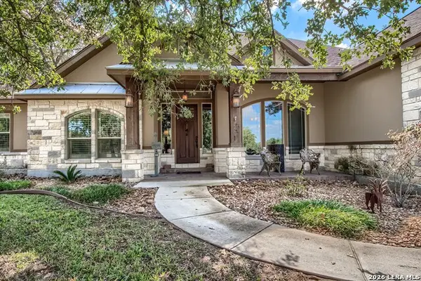 144 Woodlands, La Vernia, TX 78121