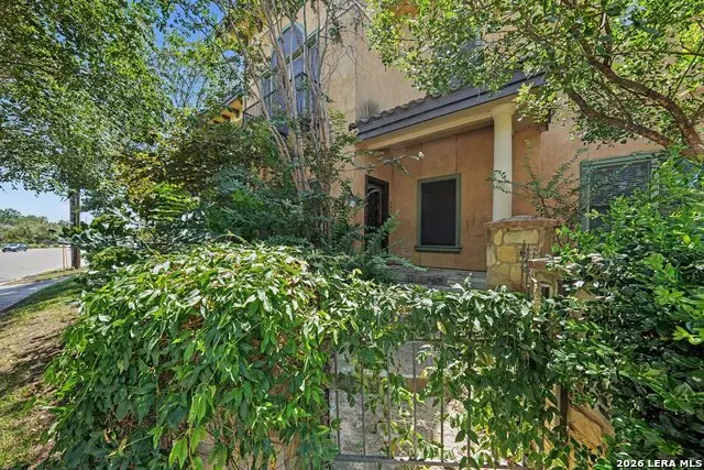123 Eaton St #102, Alamo Heights, TX 78209 - #2