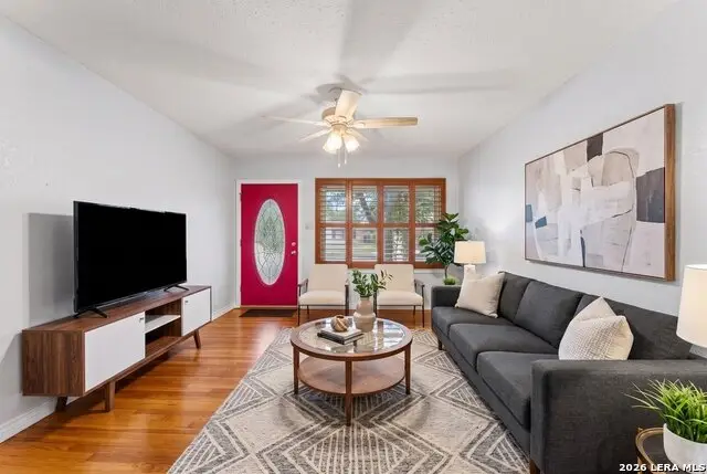 359 Pilgrim Dr, San Antonio, TX 78213 - #3