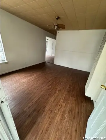 2002 Amerada St, San Antonio, TX 78237 - #3