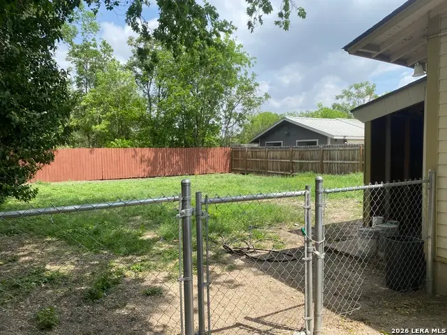545 W Harlan Ave, San Antonio, TX 78214 - #3