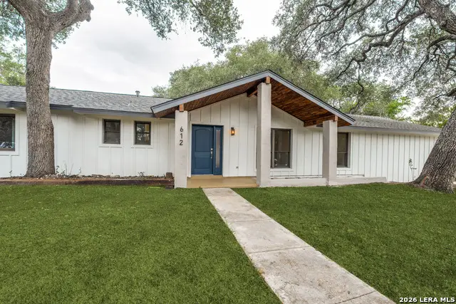 612 Skyforest Dr, Hollywood Park, TX 78232 - #3