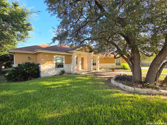 367 River Park Dr, New Braunfels, TX 78130 - #1
