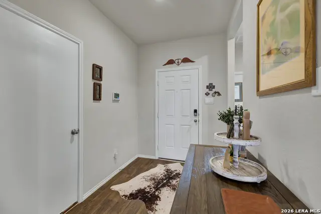 437 Signe, Seguin, TX 78155 - #2