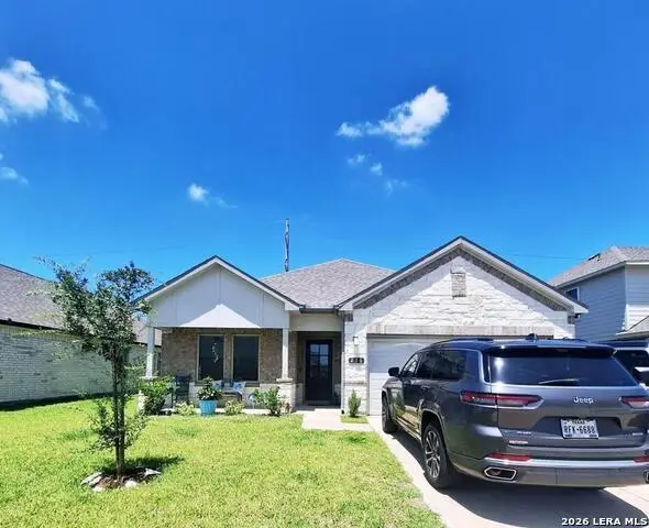 226 Eagleville Dr, Alvin, TX 77511