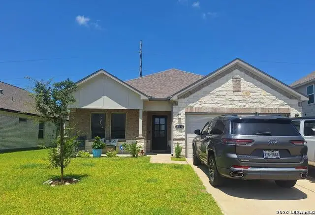 226 Eagleville Dr, Alvin, TX 77511 - #2