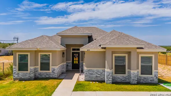 3853 White Tail Dr, Eagle Pass, TX 78852