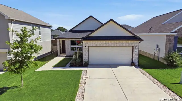 111 E Flowing River Dr, Boerne, TX 78006 - #2