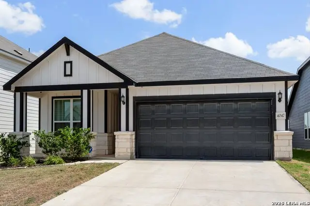 4047 Wild Bloom Rd, Seguin, TX 78155 - #2