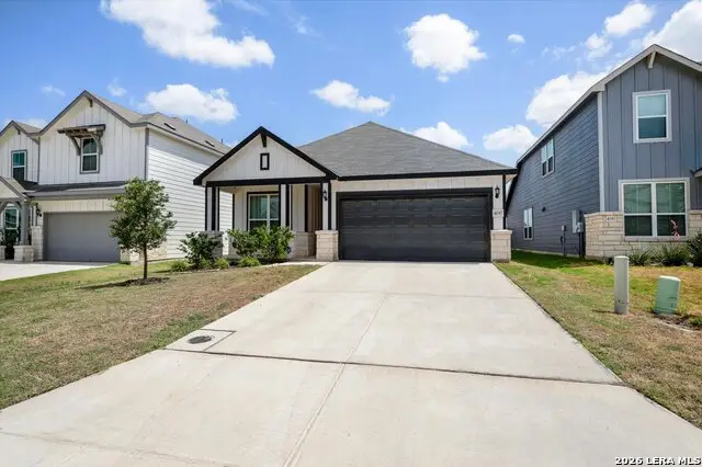 4047 Wild Bloom Rd, Seguin, TX 78155 - #3