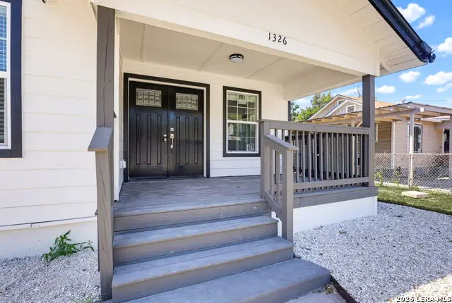 1326 W Winnipeg Ave, San Antonio, TX 78225 - #2