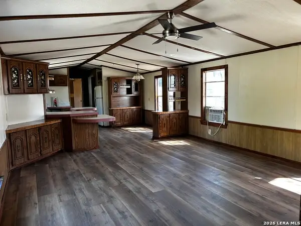 7707 Horse Back, Von Ormy, TX 78073