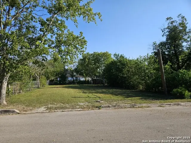 0 Seay, Seguin, TX 78155 - #2