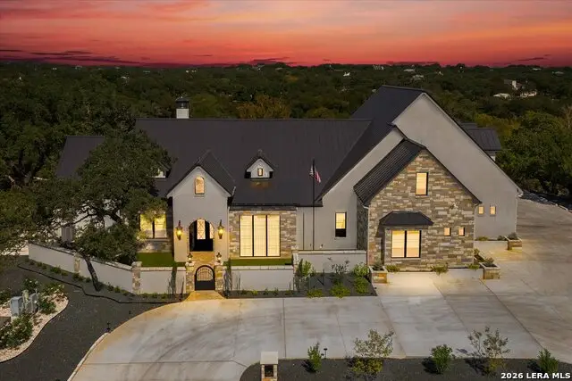31209 Keeneland Dr, Fair Oaks Ranch, TX 78015 - #1