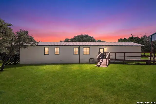182 Austin Ln, Lakehills, TX 78063 - #1