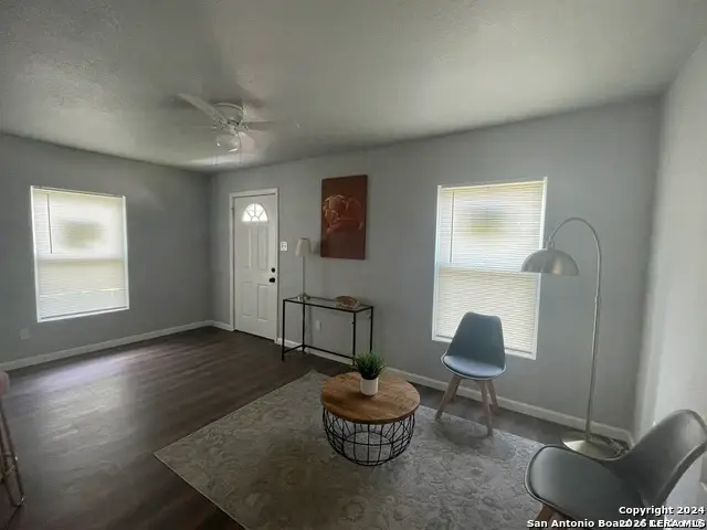422 Florence St, Uvalde, TX 78801 - #1