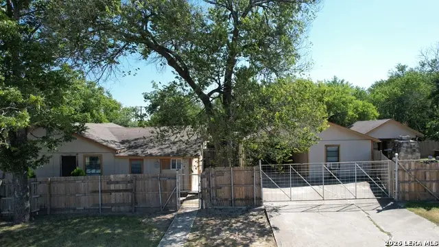 1995 Cross St, New Braunfels, TX 78130 - #1