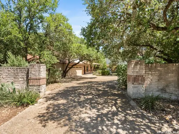 15125 Flying Circle, Helotes, TX 78023
