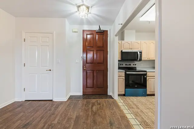 1 Towers Park Ln #217, San Antonio, TX 78209 - #2