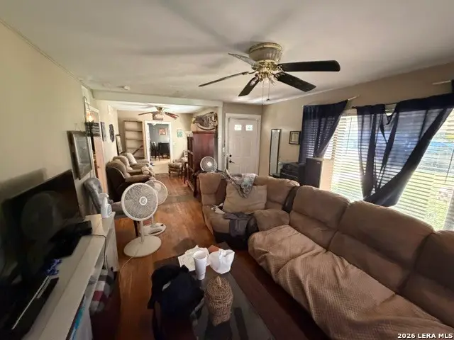 739 W Merriweather St, New Braunfels, TX 78130 - #2