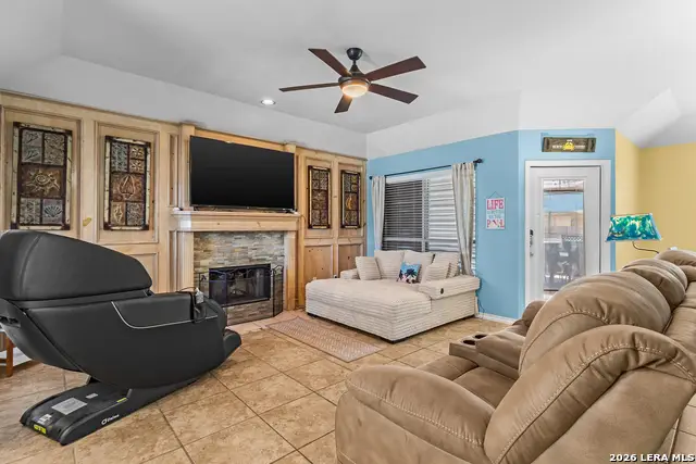 15225 Barataria Dr, Corpus Christi, TX 78418 - #3