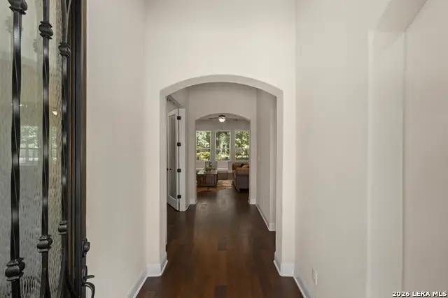 4610 Camden Hts, San Antonio, TX 78261 - #2