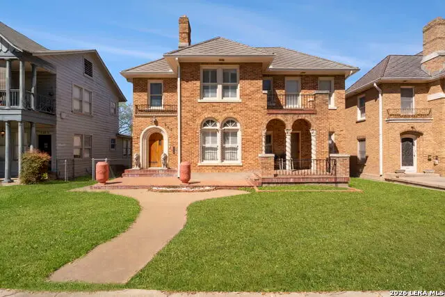 243 E Lullwood Ave, San Antonio, TX 78212 - #1