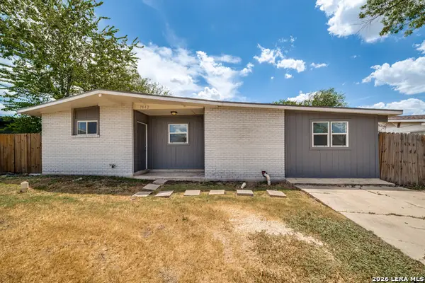 7842 Pony Ln, San Antonio, TX 78227
