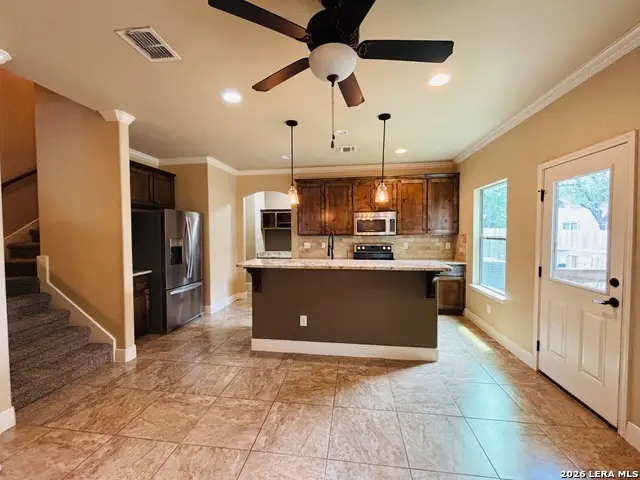 329 Derby Dr, Boerne, TX 78006 - #2