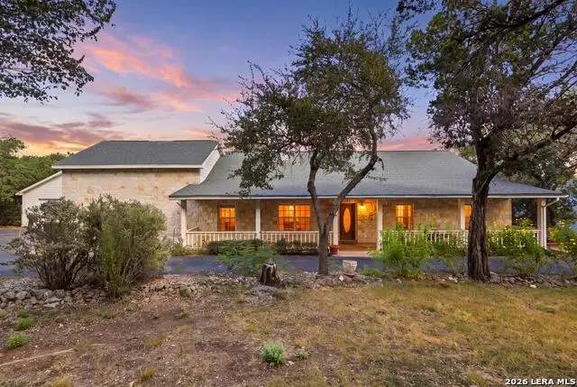 30834 Buck Ln, Bulverde, TX 78163 - #1