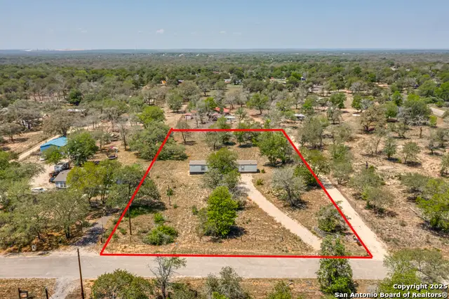 78 Spanish Oak Rd, Somerset, TX 78069 - #1