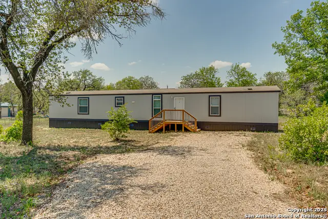 78 Spanish Oak Rd, Somerset, TX 78069 - #2