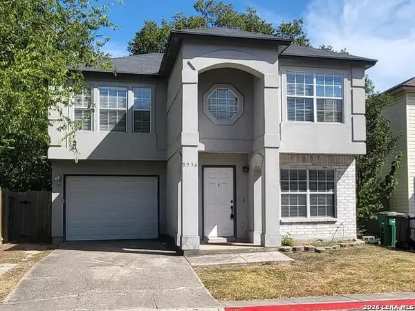 8934 Branding Fld, San Antonio, TX 78240