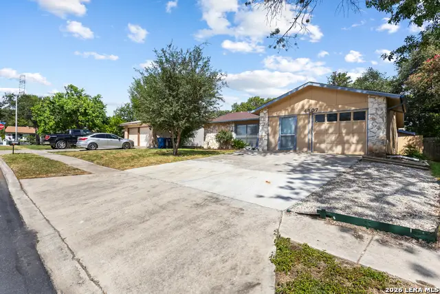 4907 Dare Ln, San Antonio, TX 78217 - #2