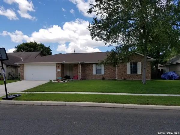 122 Cibolo Creek Dr, Boerne, TX 78006