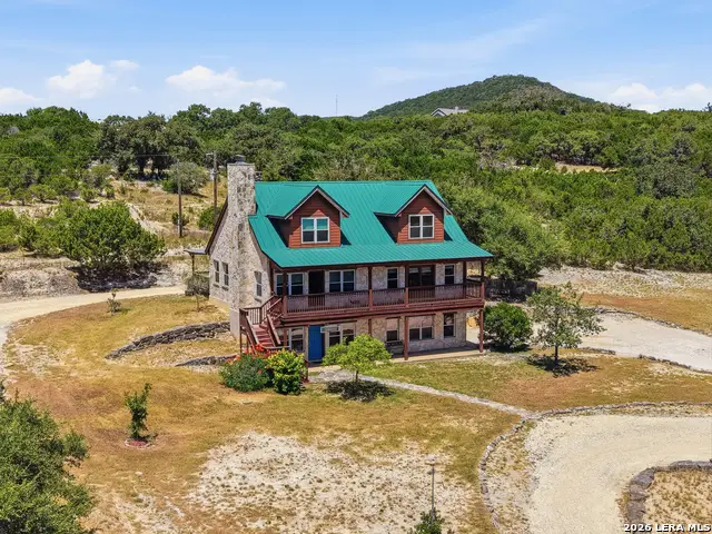 412 Bear Springs Trl, Pipe Creek, TX 78063 - #2