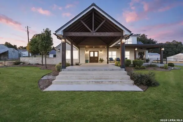 2825 W Ammann Rd, Bulverde, TX 78163