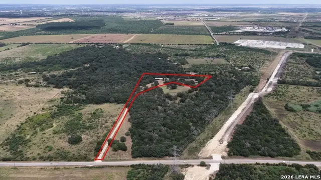 4025 Marion Rd, Marion, TX 78124 - #2
