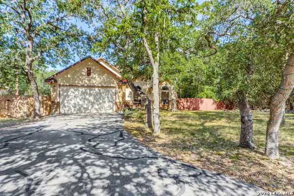 1490 Deep Water Dr, Spring Branch, TX 78070