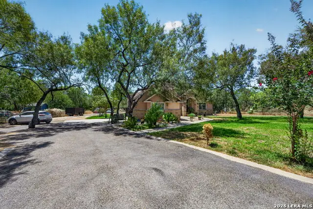 124 County Road 2662, Devine, TX 78016 - #3